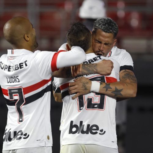 São Paulo x Goiás: Domínio Tricolor e Expulsão Decisiva nas Oitavas da Copa do Brasil